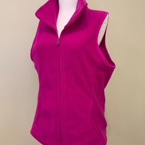 Old Navy Fuchsia Fleece Vest (M)